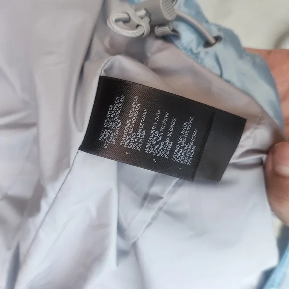 The North Face Womens Light Blue Puffer Jacket Size Medium - Picture 11 of 12